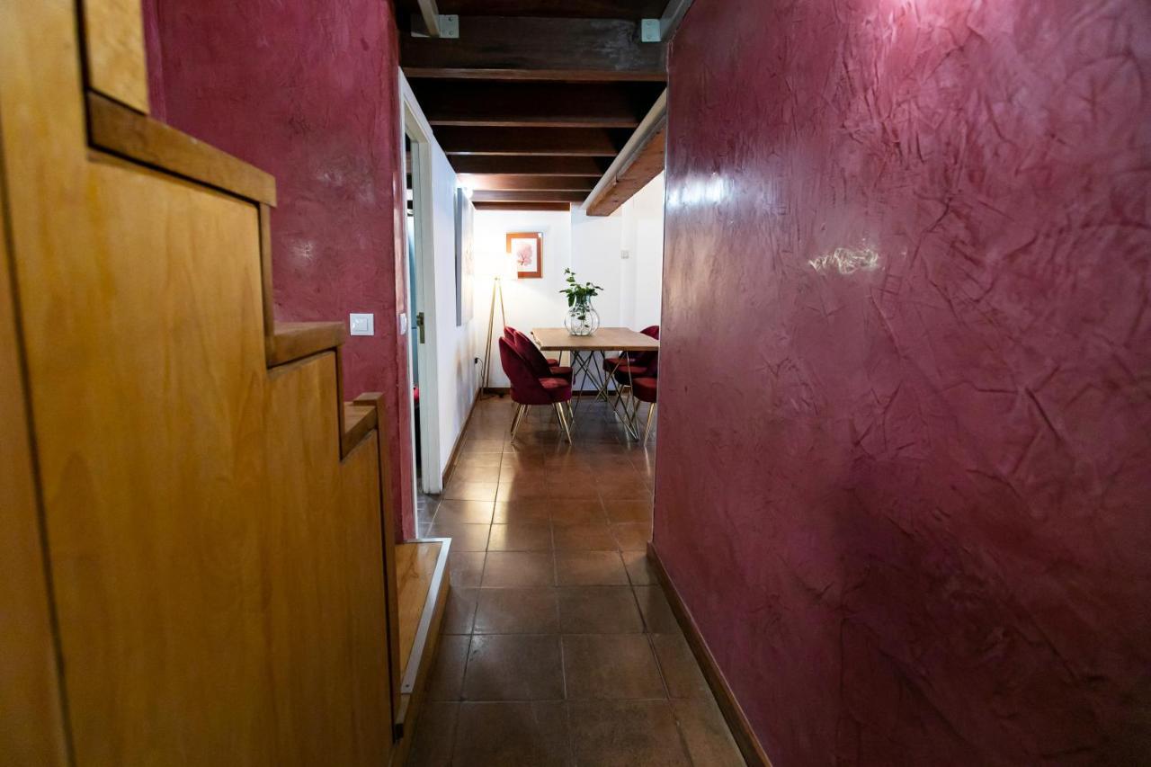Apartamento 3 Dormitorios En Calle San Vicente. Seville Exterior photo